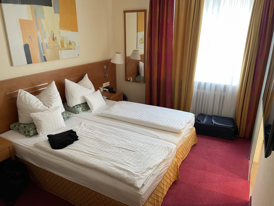 Zimmer Hotel Vis à vis