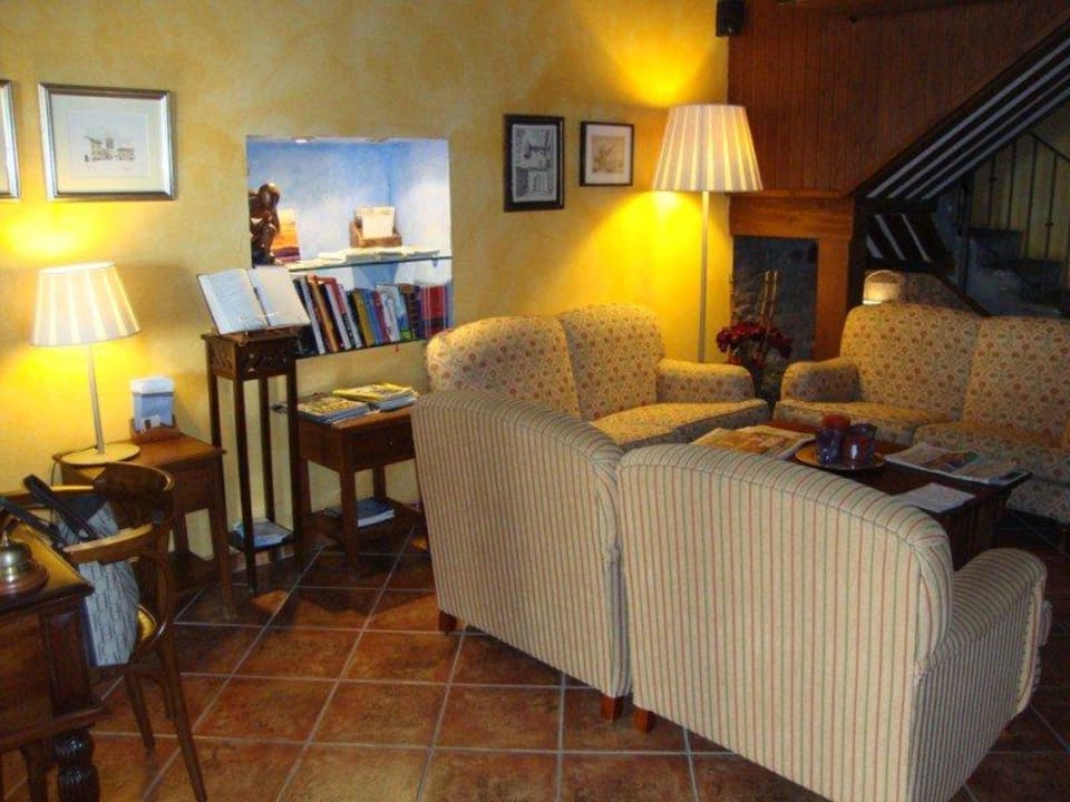 Recepción Hotel Los Arcos
