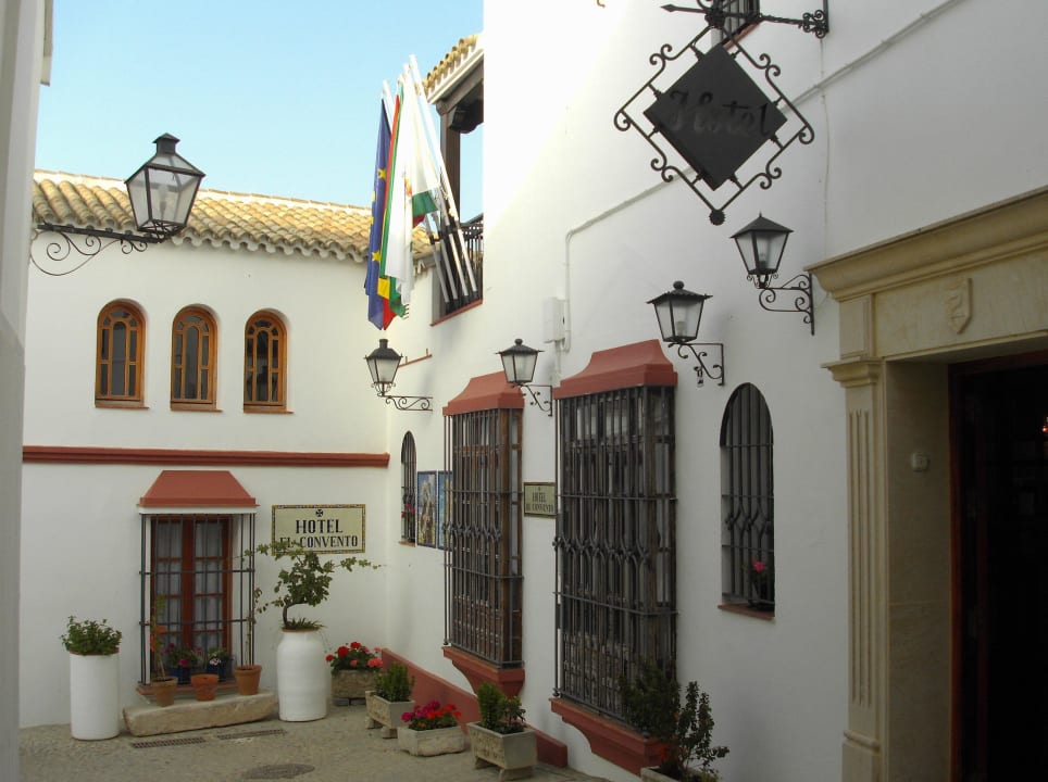 Fachada Hotel El Convento