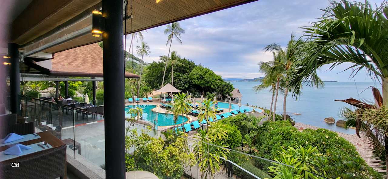 Pool Coral Cliff Beach Resort