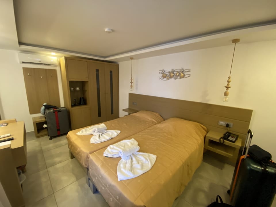 Zimmer Gaia Garden Hotel