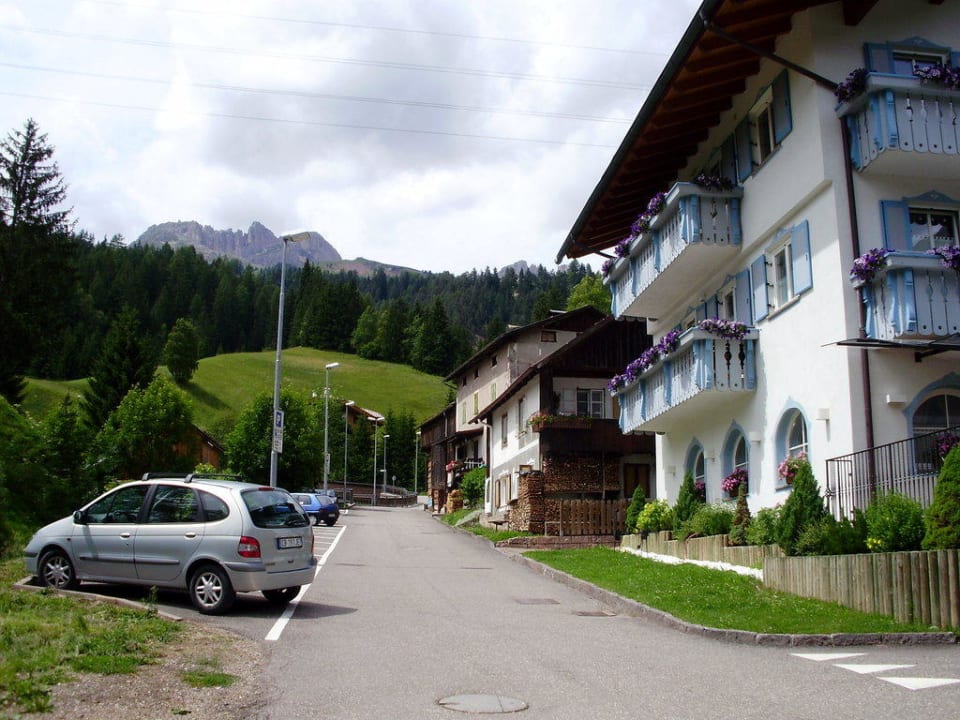 Vorsicht: Parken nur 15 Minuten Hotel Madonnina Resort & Wellness