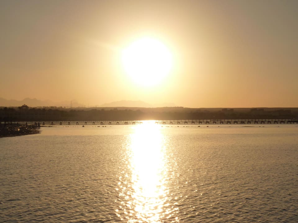 Sonnenuntergang am Strand Stella Beach Resort & Spa Makadi Bay