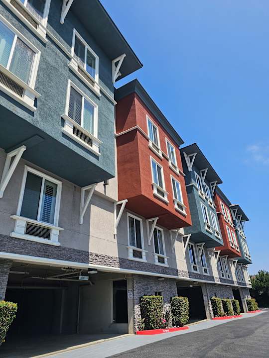 Außenansicht Best Western Plus Hotel Avita Suites