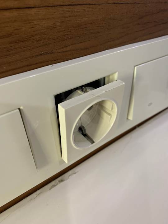 Zimmer lily airport otel