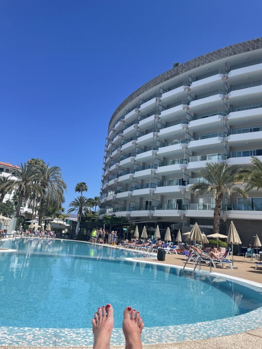 Pool Bull Escorial & Spa