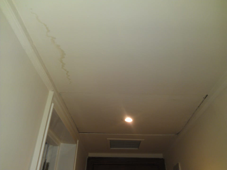 Deckenplatte der Klimanlage kam fast runter Kahramana Park