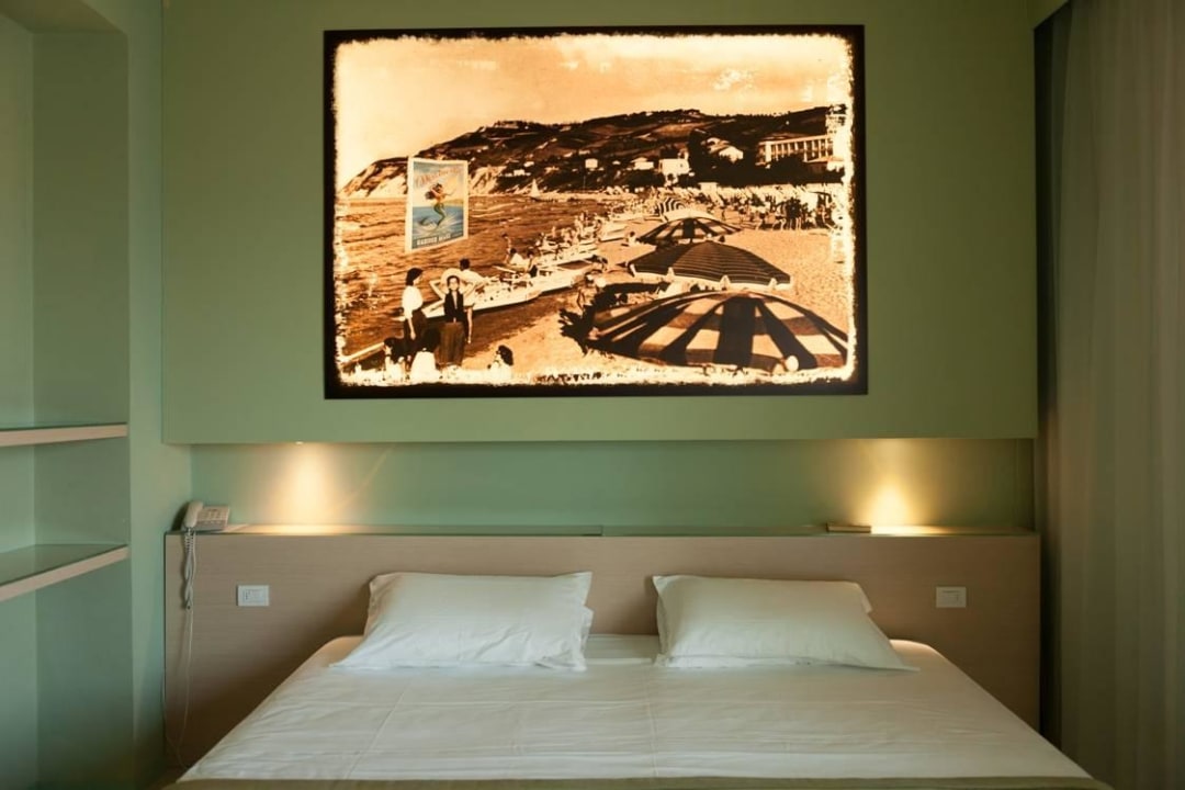 Camera Mistral Hotel Resort Marinella