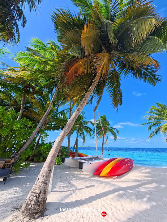 Strand Vilamendhoo Island Resort & Spa