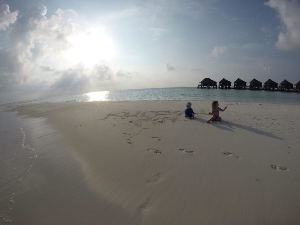 Sunset Kuredu Island Resort & Spa