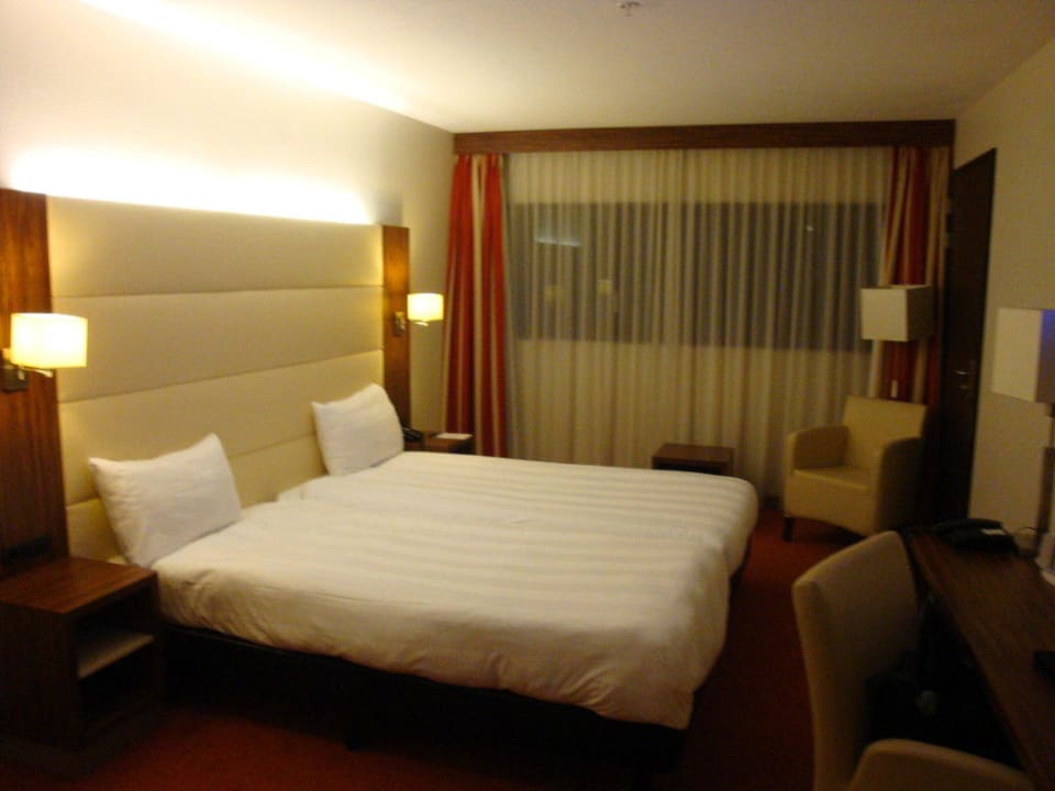 Doppelzimmer "Delux" Van der Valk Hotel Rotterdam Blijdorp