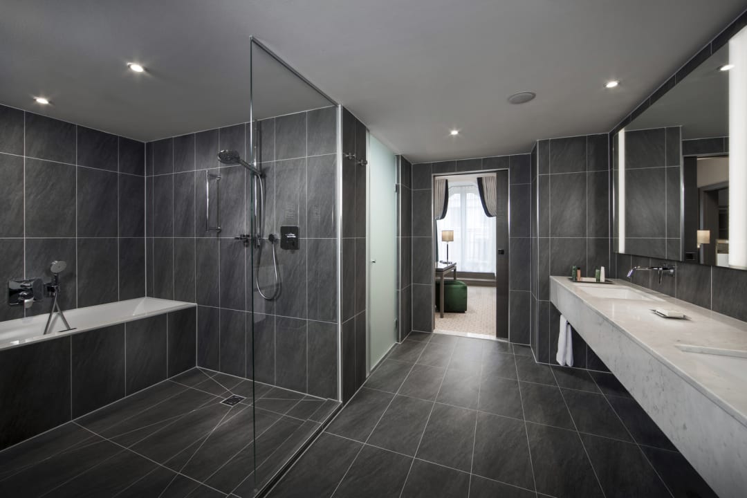 Zimmer Hilton Vienna Plaza