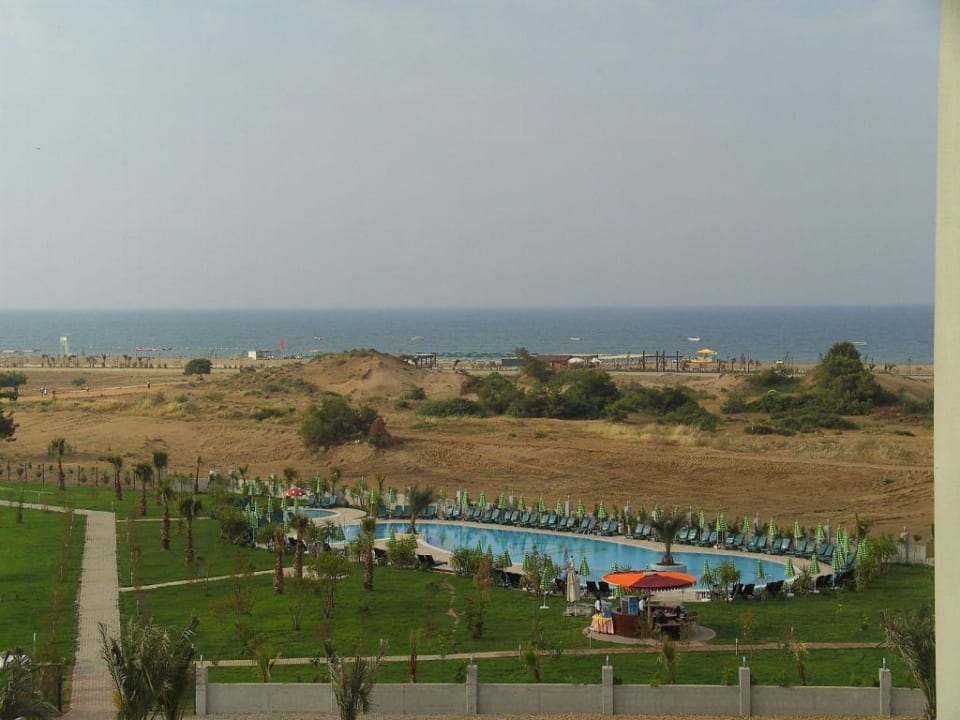 Neugebaute poolanlage Calimera Hane Garden