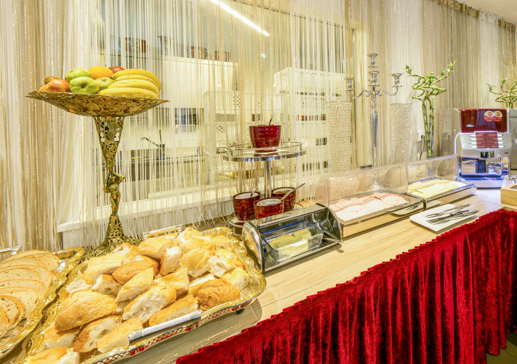 Restaurant A&T Hostel