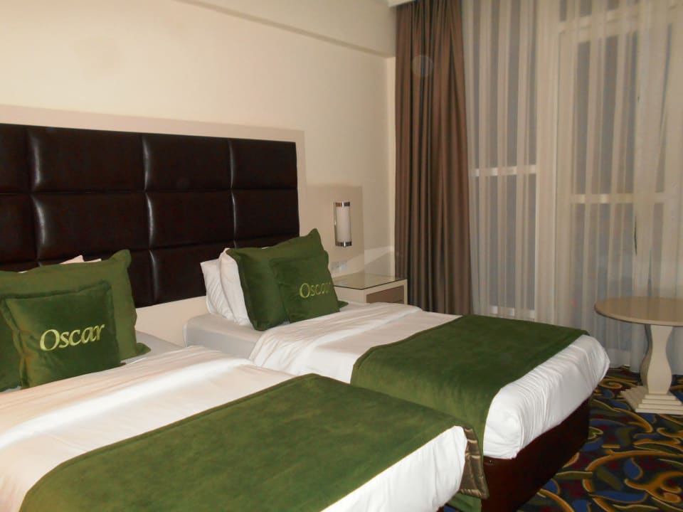 Zimmer Oscar Resort Hotel