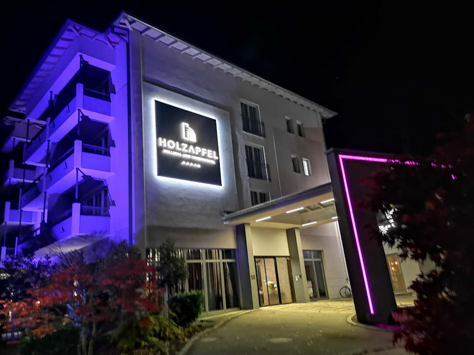 Außenansicht Hotel Holzapfel