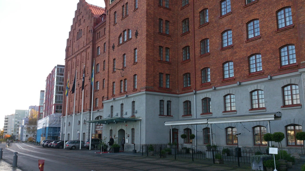 Außenansicht Hotel Elite Marina Tower