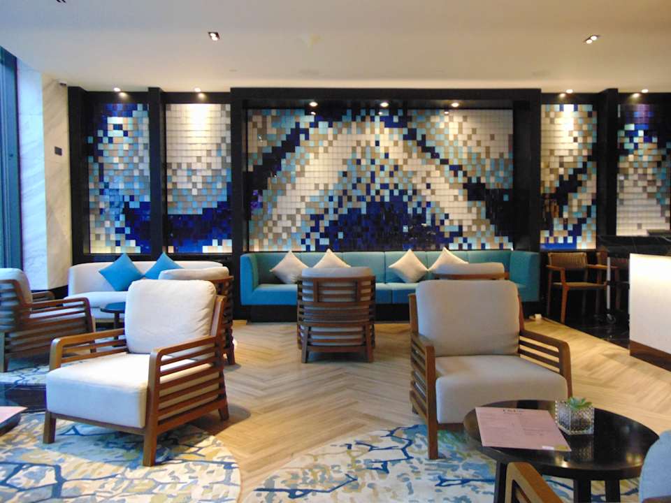 Lobby Hilton Garden Inn Da Nang