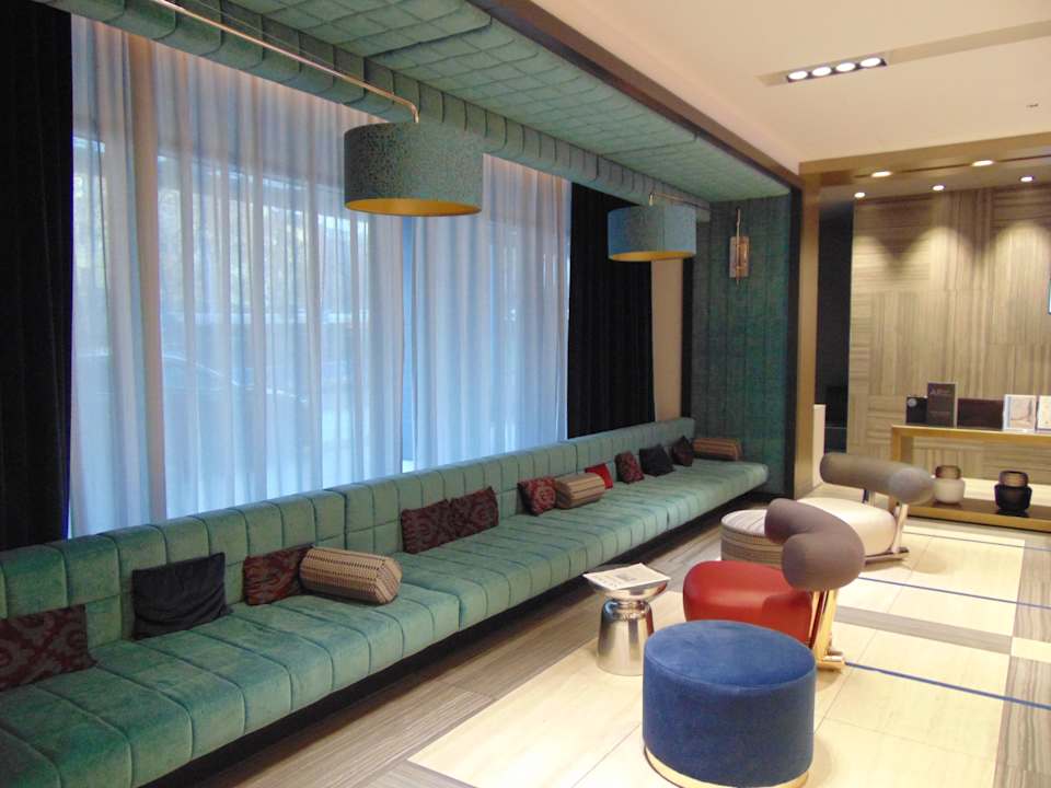 Lobby Mercure Almaty City Center