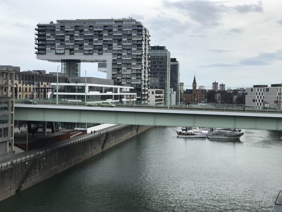 Ausblick art'otel cologne