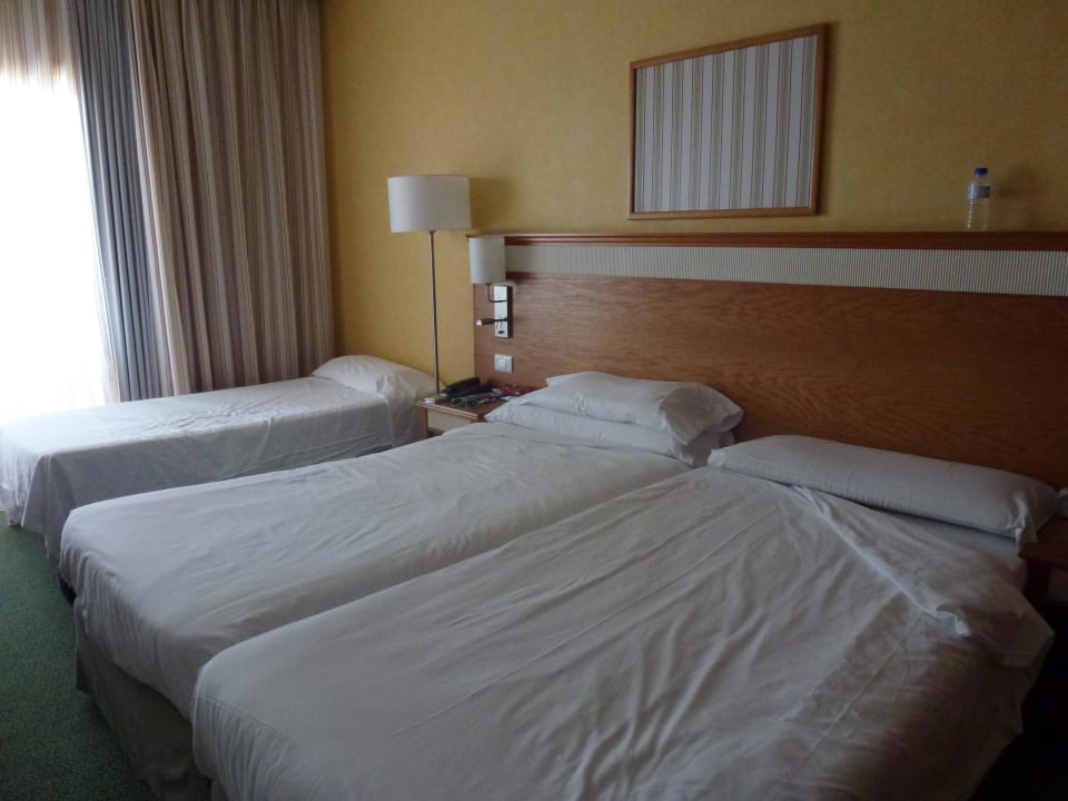 Schlafplatz mit Zustellbett allsun Hotel Lucana