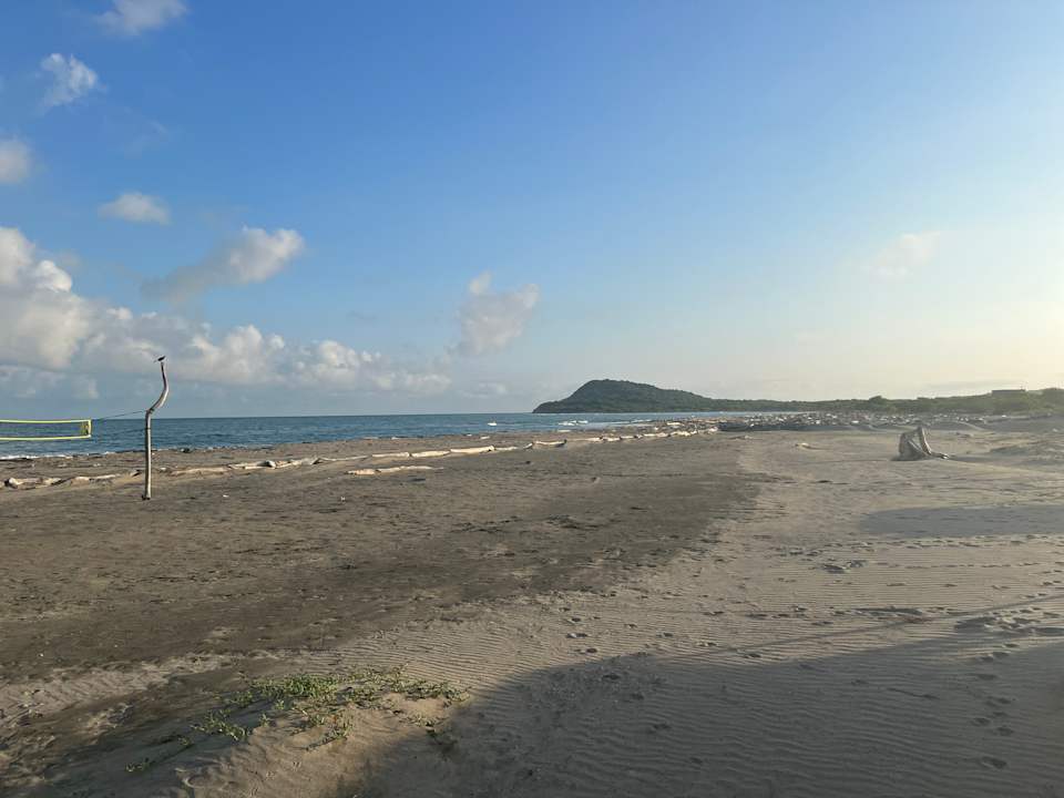 Strand Tambo Marina Eco Hostal