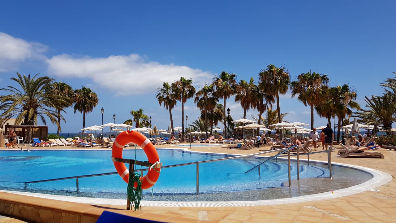 Pool SBH Hotel Taro Beach