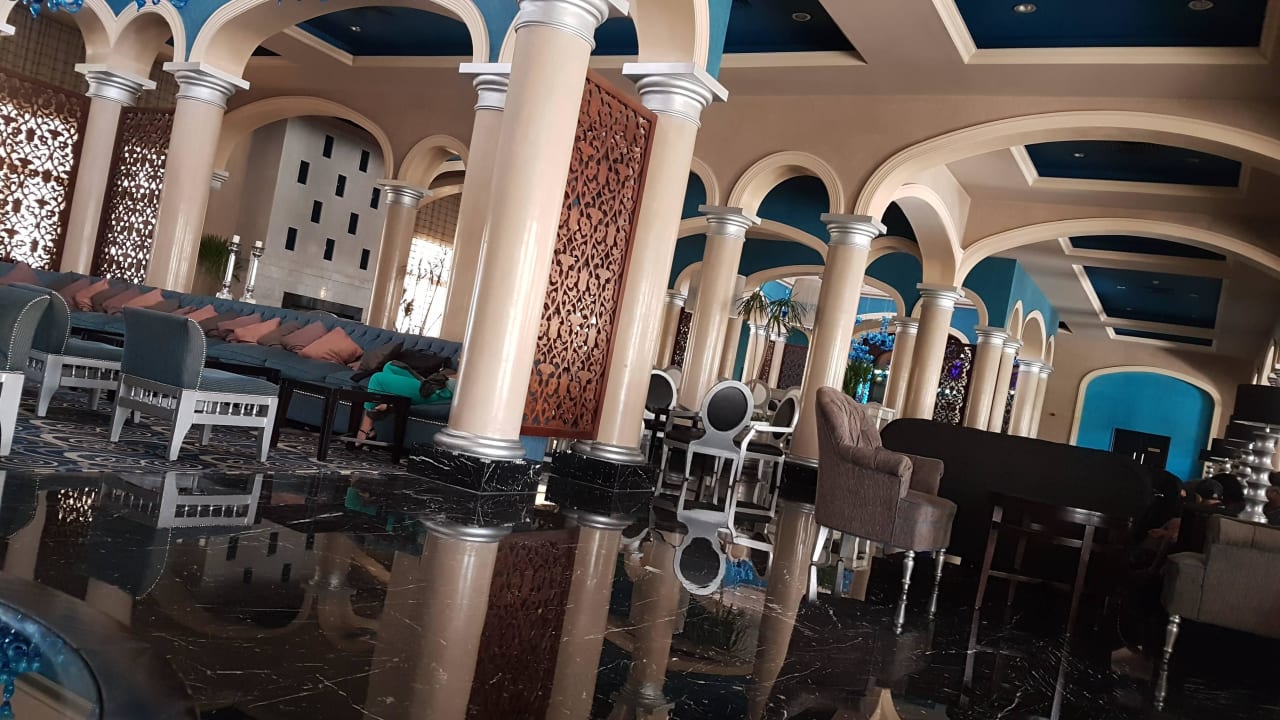 Lobbybereich - Check-In JAZ Aquamarine Resort