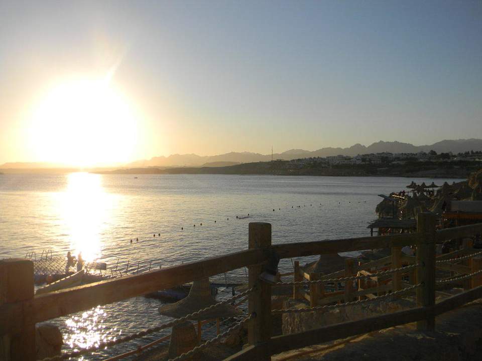 Abends am Strand Sharm Plaza