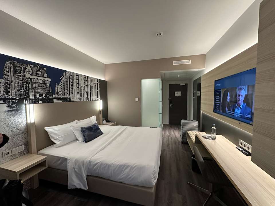 Zimmer Courtyard by Marriott Hamburg City