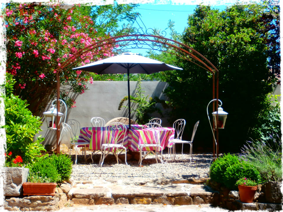 Gartenanlage Le Manoir du Raveyron