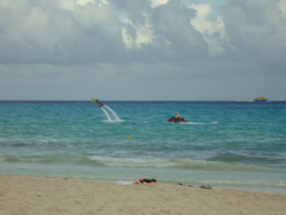Auf dem Wasser mit Raketenantrieb? Hotel Riu Palace Riviera Maya