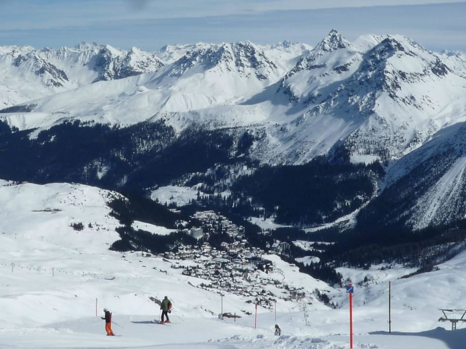 Blick vom Hörnli auf Arosa Sunstar Hotel Arosa