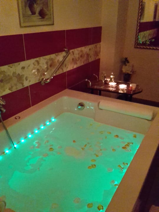 Pool Schlössl Hotel Kindl