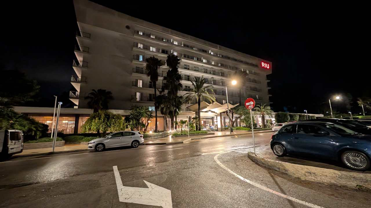 Außenansicht Hotel Riu Festival