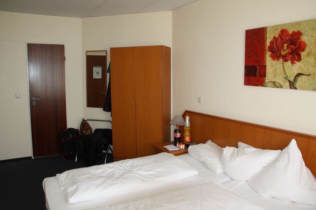 Zimmer 46 Hotel Lumen am Hauptbahnhof