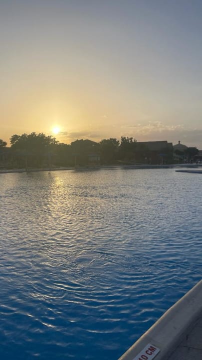 Außenansicht Pickalbatros Jungle Aqua Park Resort - Neverland Hurghada