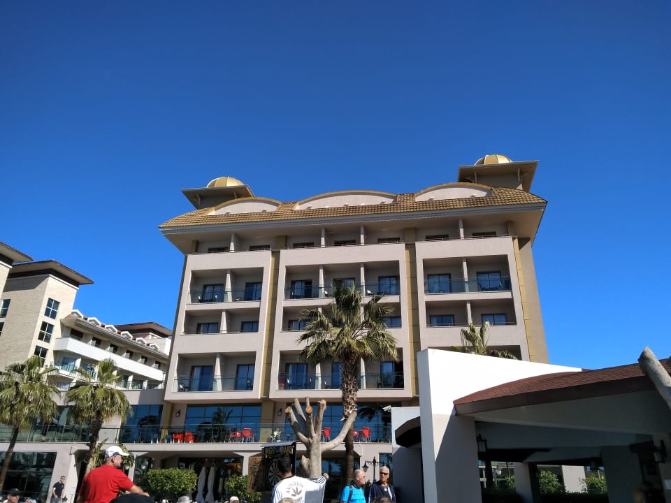 Das Hotel mit Blick Tür Terrasse Aydinbey Kings Palace & Spa