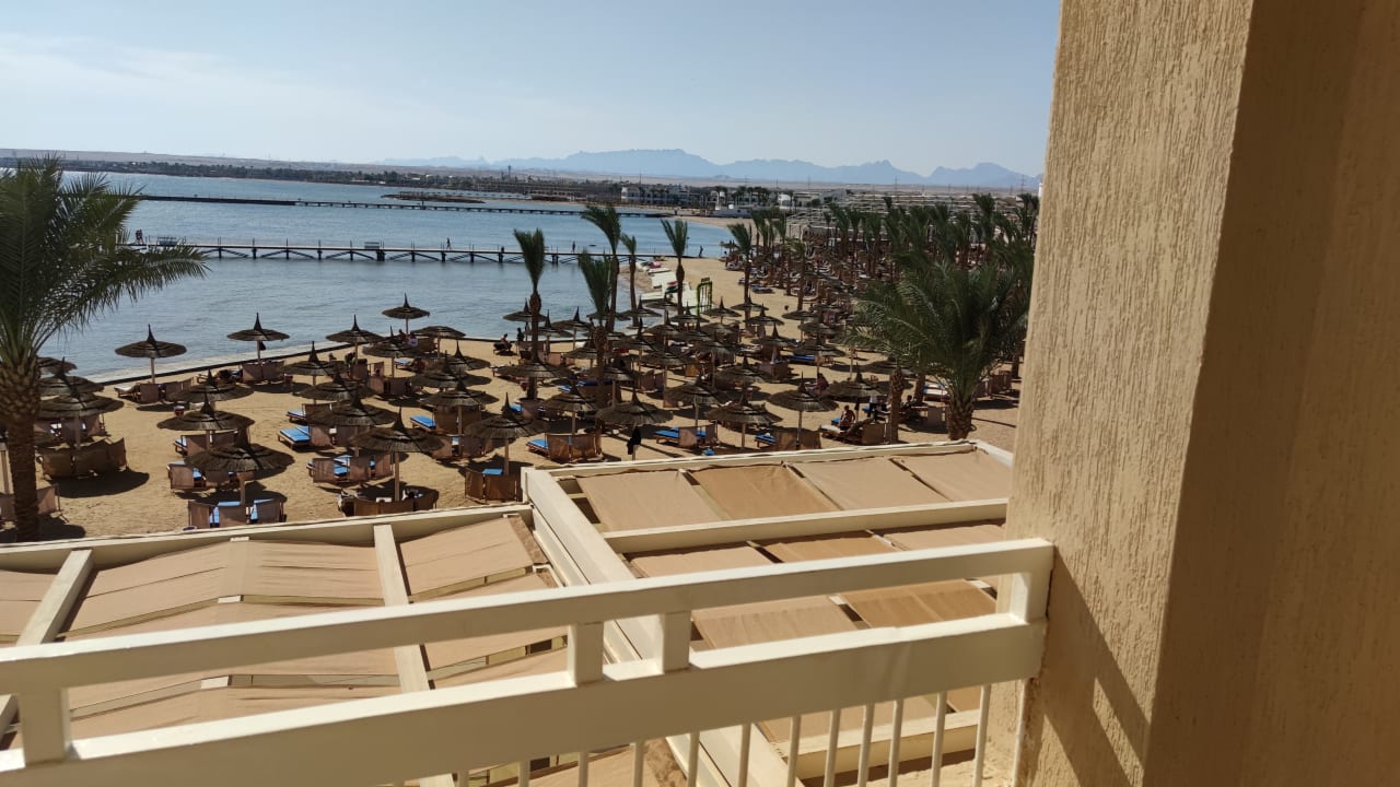 Außenansicht Beach Albatros Resort