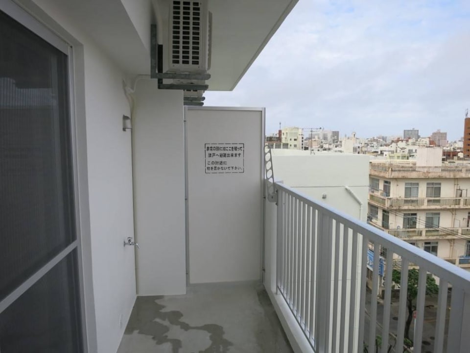 Balkon White Terrace Tsuboya Guesthouse