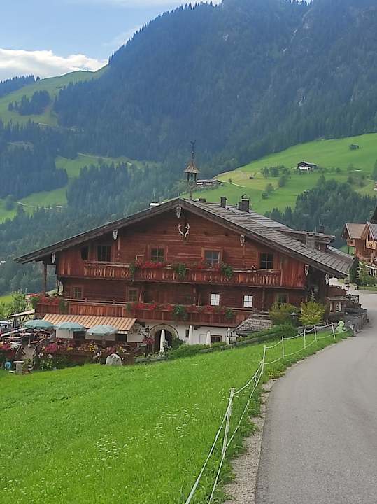 Außenansicht Alpengasthof Rossmoos