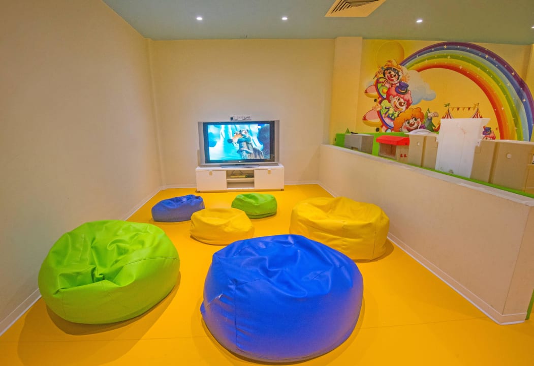 Kids Club Adams Beach Hotel