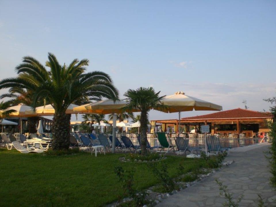 Poole und Taverne alltoura Club Hotel Poseidon Palace