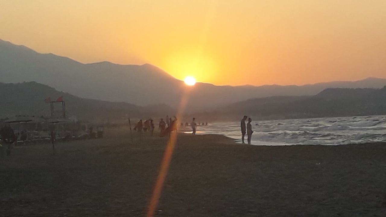 Strand HARPIN Happy Days Beach Hotel