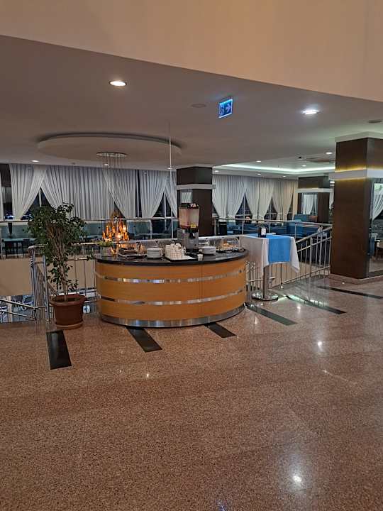 Lobby Narcia Resort Side