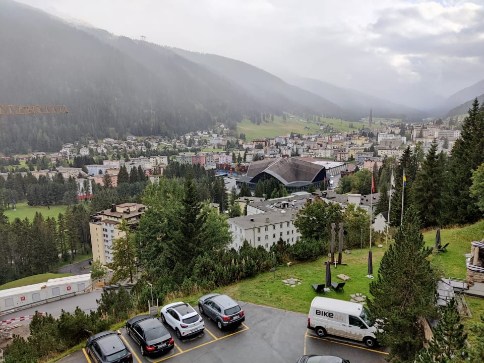 Ausblick Waldhotel & SPA Davos - for body & soul