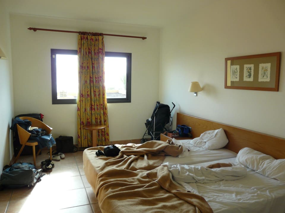 Vorhang lässt sich nur nach innen öffnen SBH Club Paraiso Playa