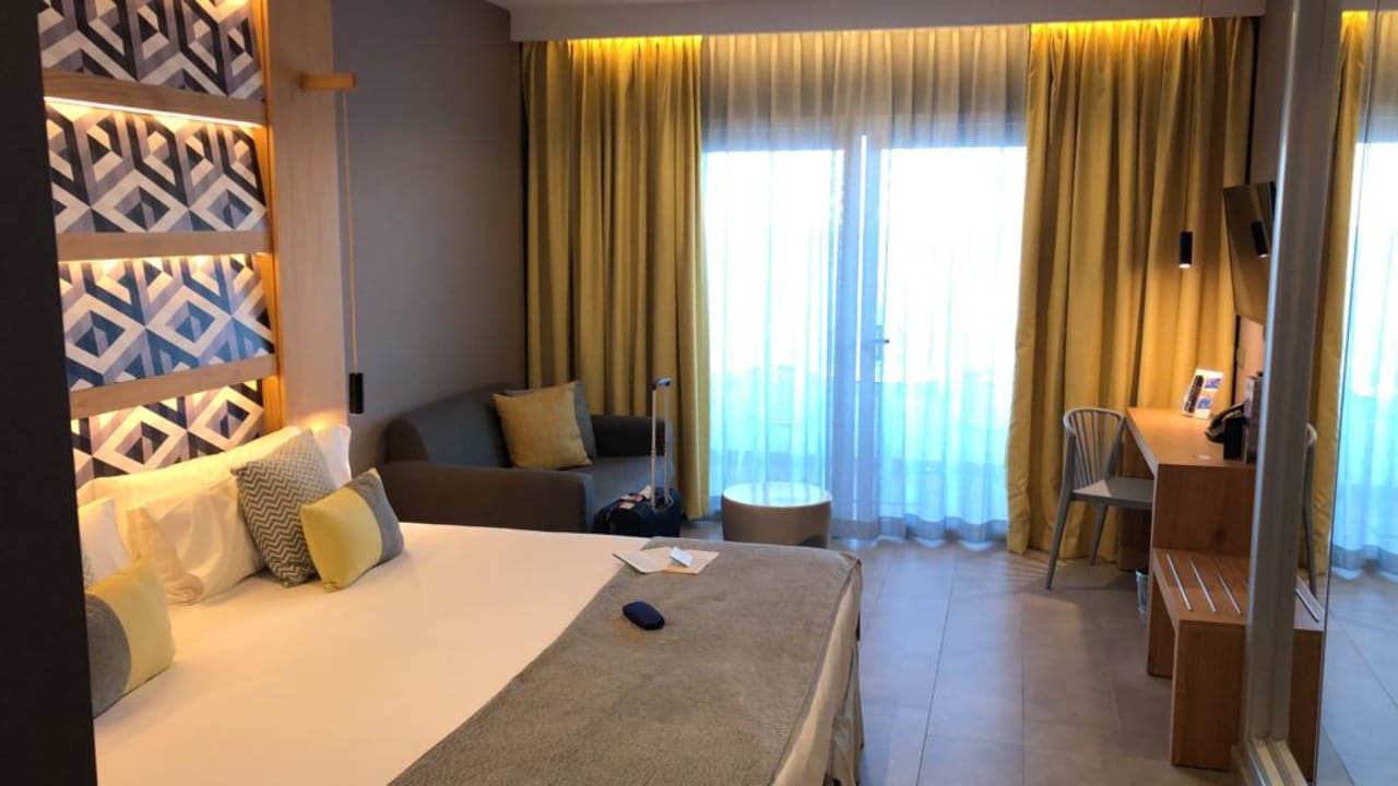 Zimmer Atlantic Mirage Suites & Spa - Adults only