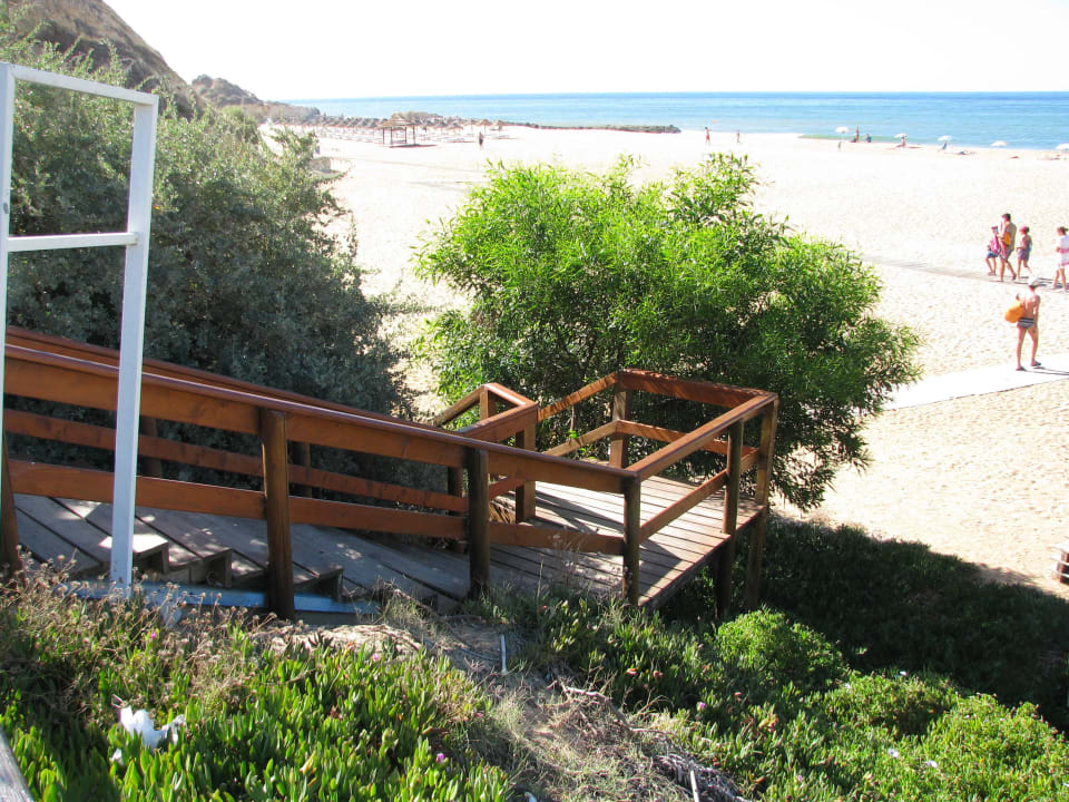 Strandzugang Holztreppe oben Monica Isabel Beach Club