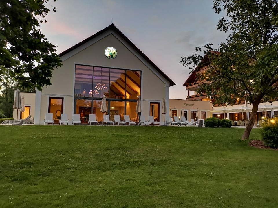 Außenansicht Der Eisvogel - Wellness- & Genusshotel
